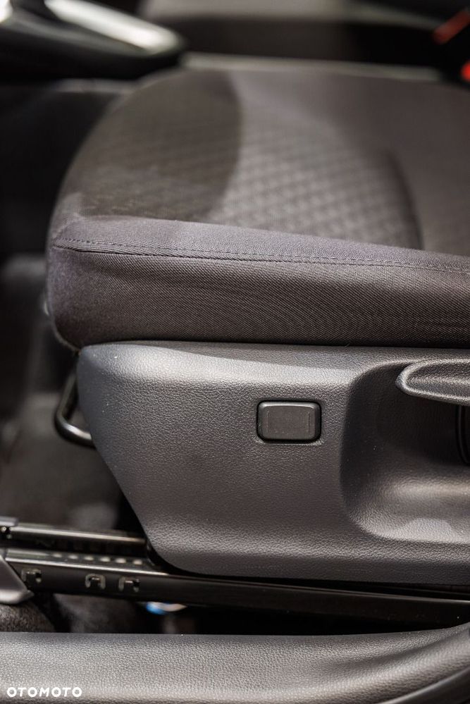 Toyota Yaris Cross - 28