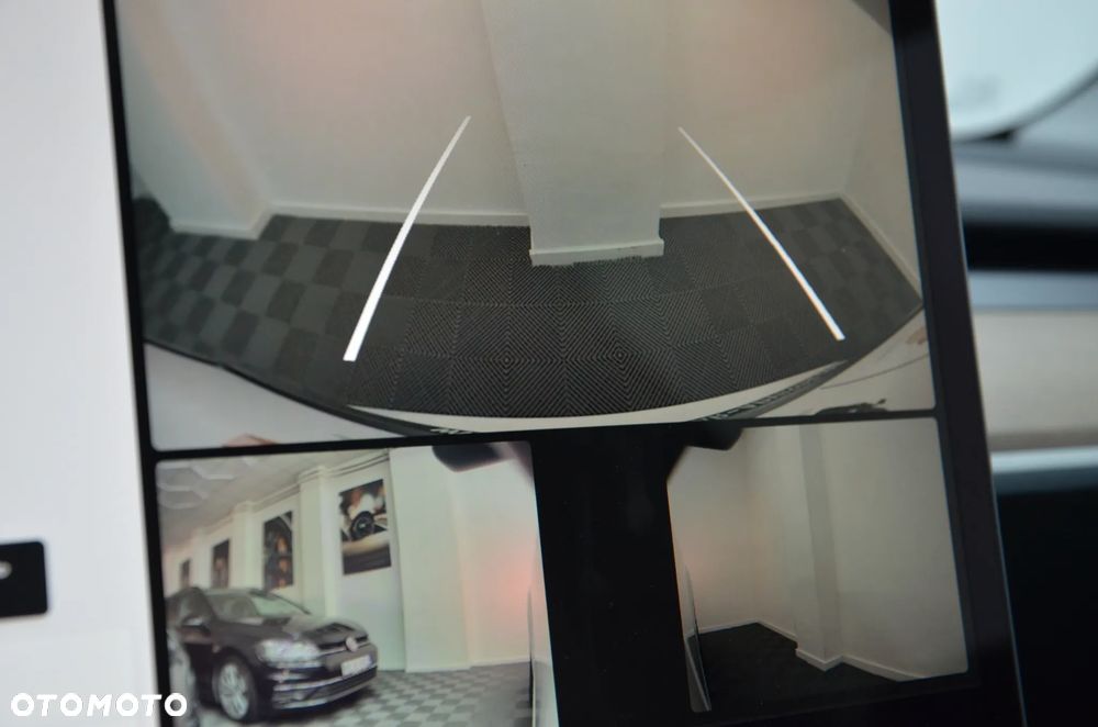 Tesla Model Y Long Range Dual Motor AWD - 21