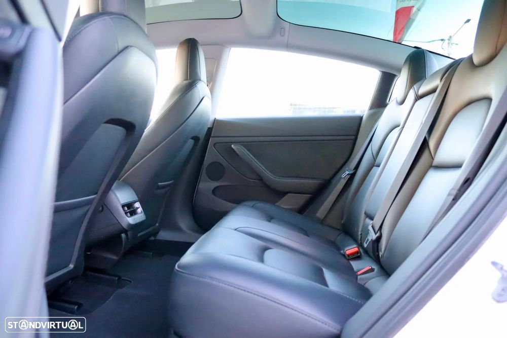 Tesla Model 3 Standard Range Plus RWD - 28