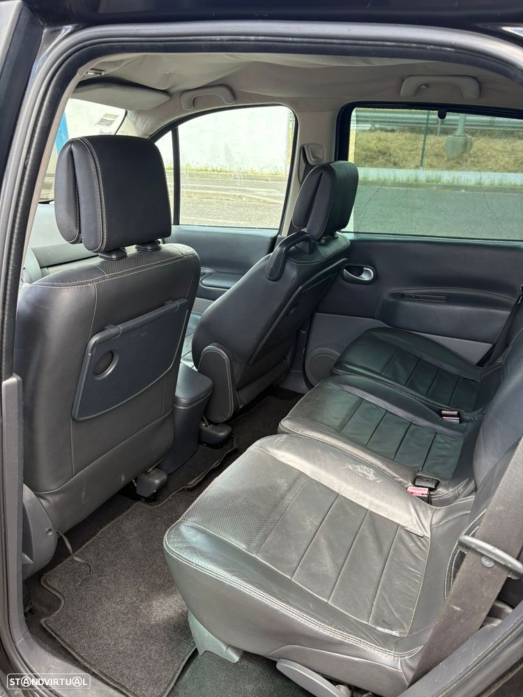 Renault Grand Scénic 1.5 dCi S 7L. - 13