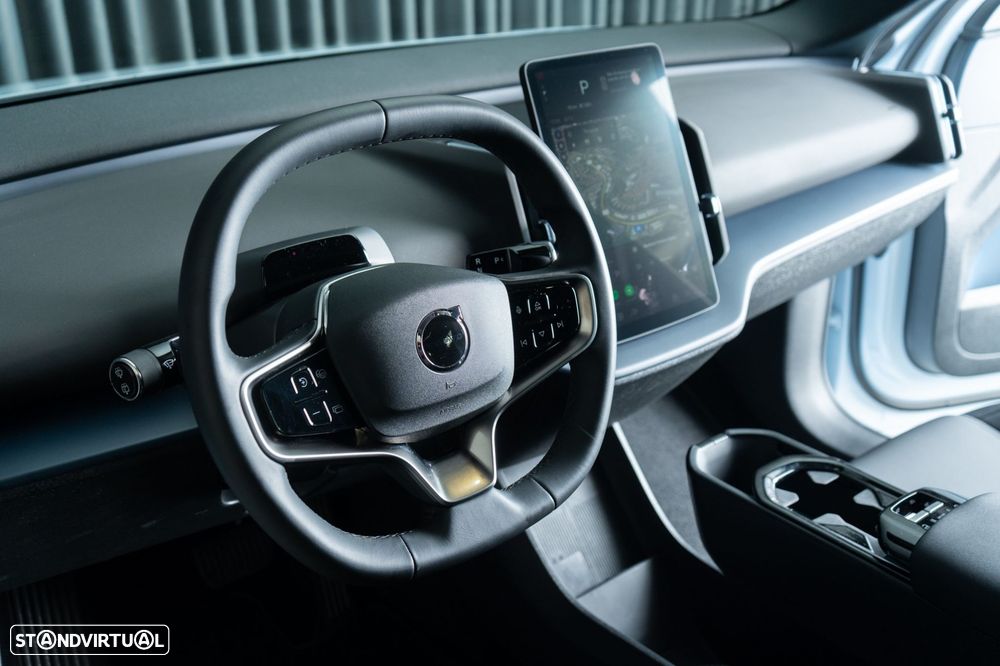 Volvo EX30 51 kWh Single Motor Plus - 21
