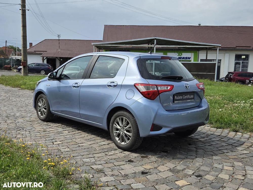Toyota Yaris 1.5 VVT-i HSD Luna - 9