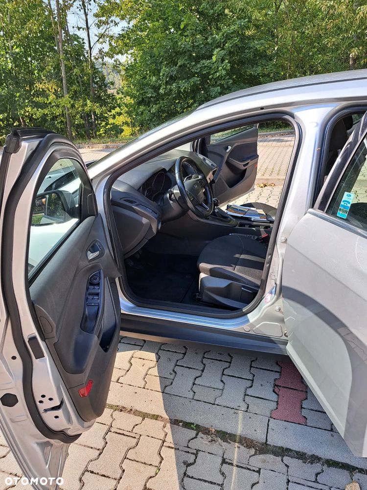 Ford Focus 1.5 TDCi Trend - 6