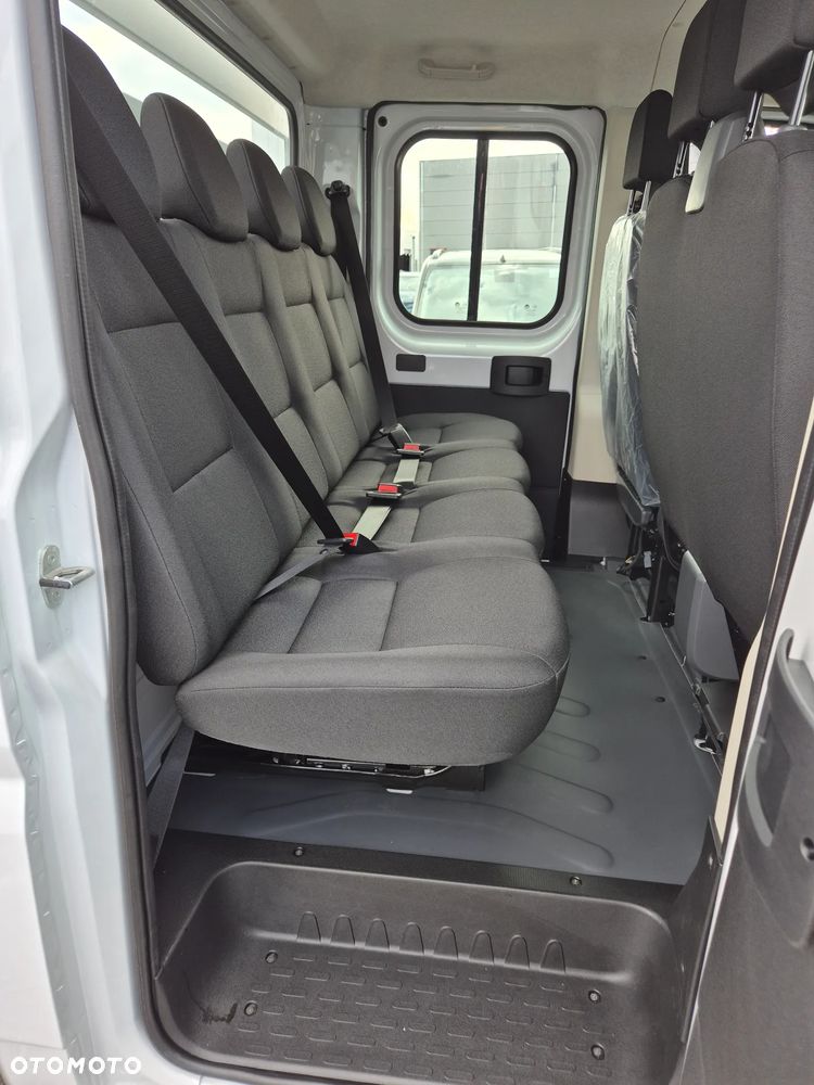 Peugeot Boxer Podwójna Kabina DOKA 7miesjc 2.2 140KM Skrzynia 2.9 x 2.1 + HAK - 14
