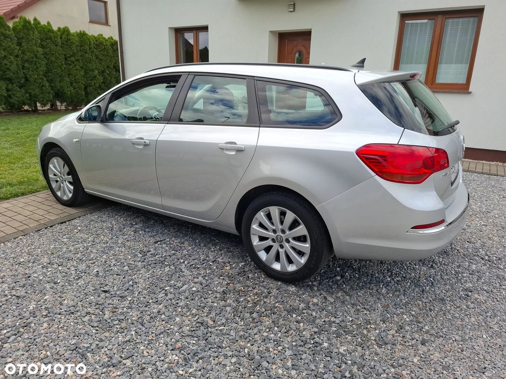 Opel Astra 1.6 CDTI DPF ecoFLEX Start/Stop Edition - 4