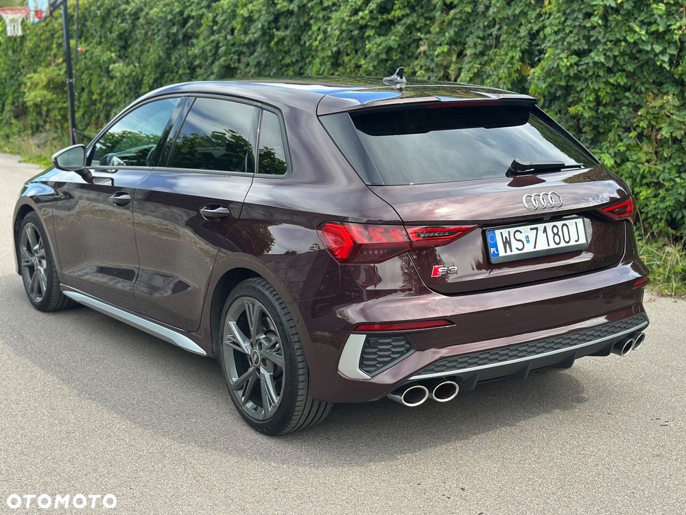 Audi S3 S tronic - 17