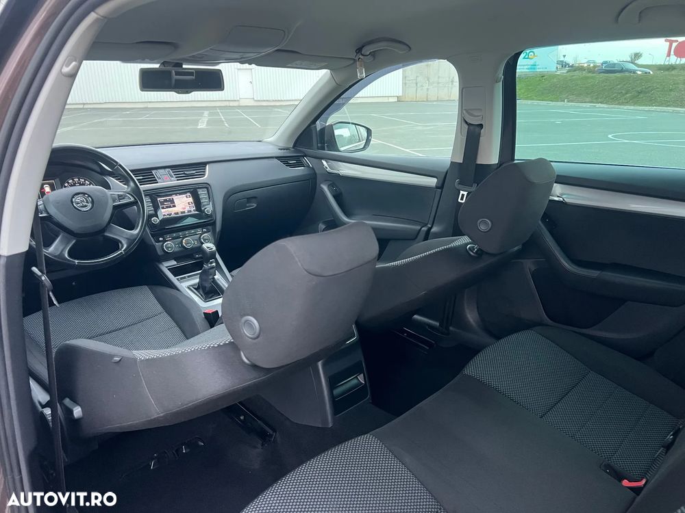 Skoda Octavia 1.6 TDI Ambition - 22