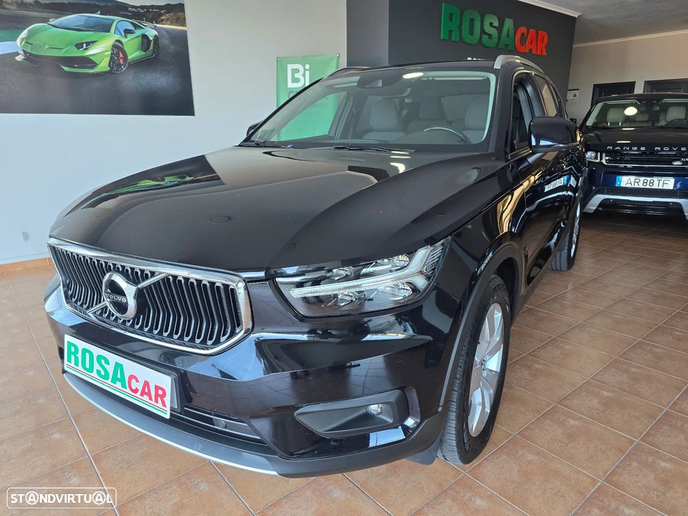 Volvo XC 40 1.5 T3 Momentum Geartronic - 4