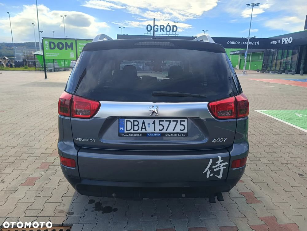Peugeot 4007 2.2HDi Platinum Euro5 - 6