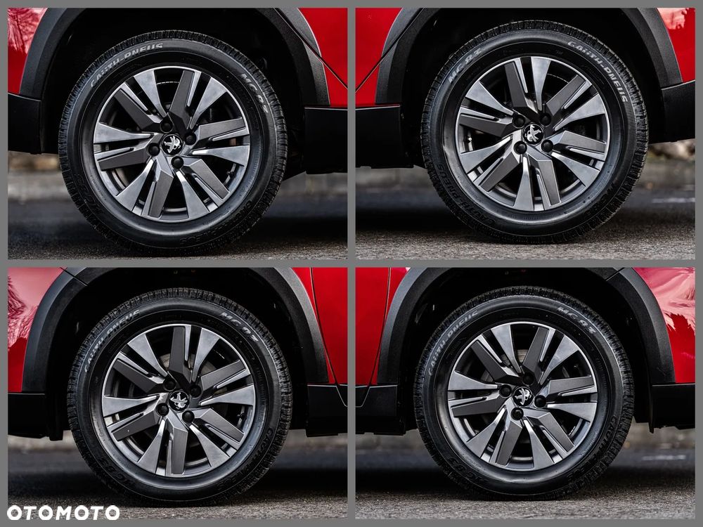 Peugeot 2008 1.2 Pure Tech Allure S&S - 25