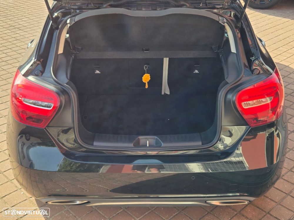 Mercedes-Benz A 180 d Style - 35