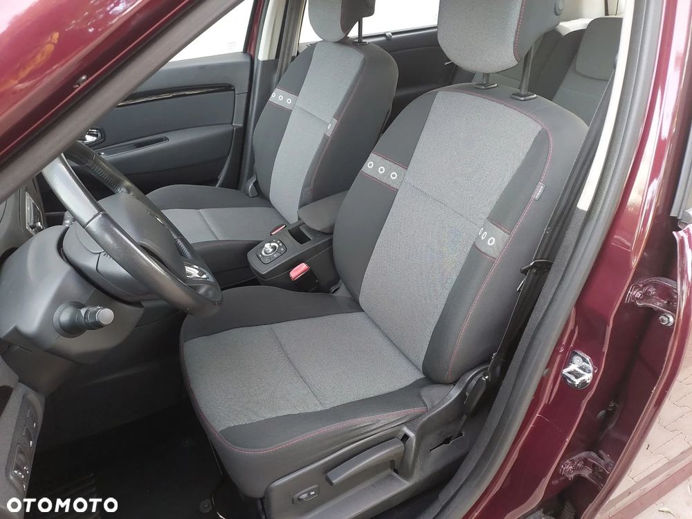 Renault Scenic ENERGY TCe 130 S&S Paris - 20