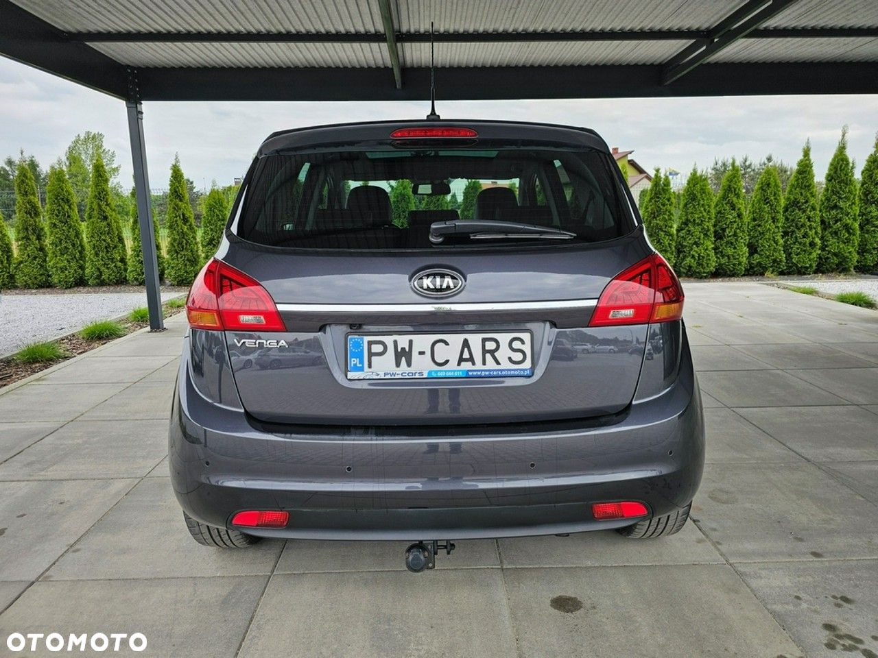 Kia Venga - 8
