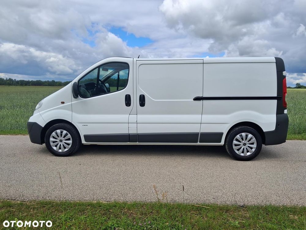 Opel Vivaro - 15