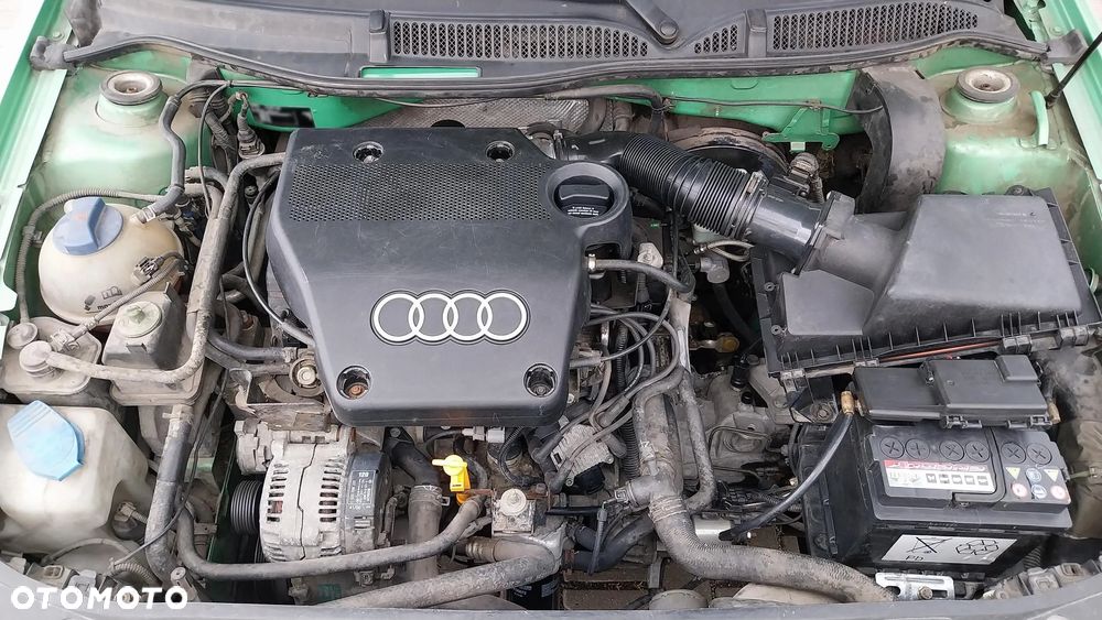 Audi A3 3-drzwiowe 1.6 Ambiente - 19