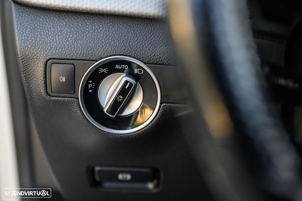 Mercedes-Benz B 180 (CDI) d 7G-DCT Urban - 32