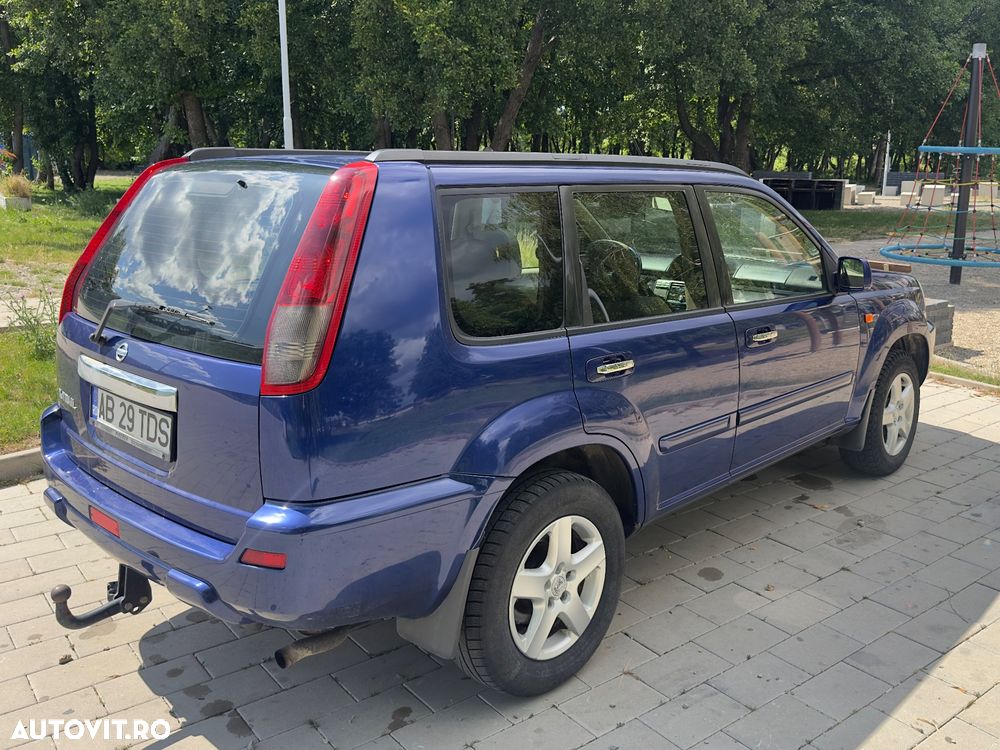 Nissan X-Trail - 4