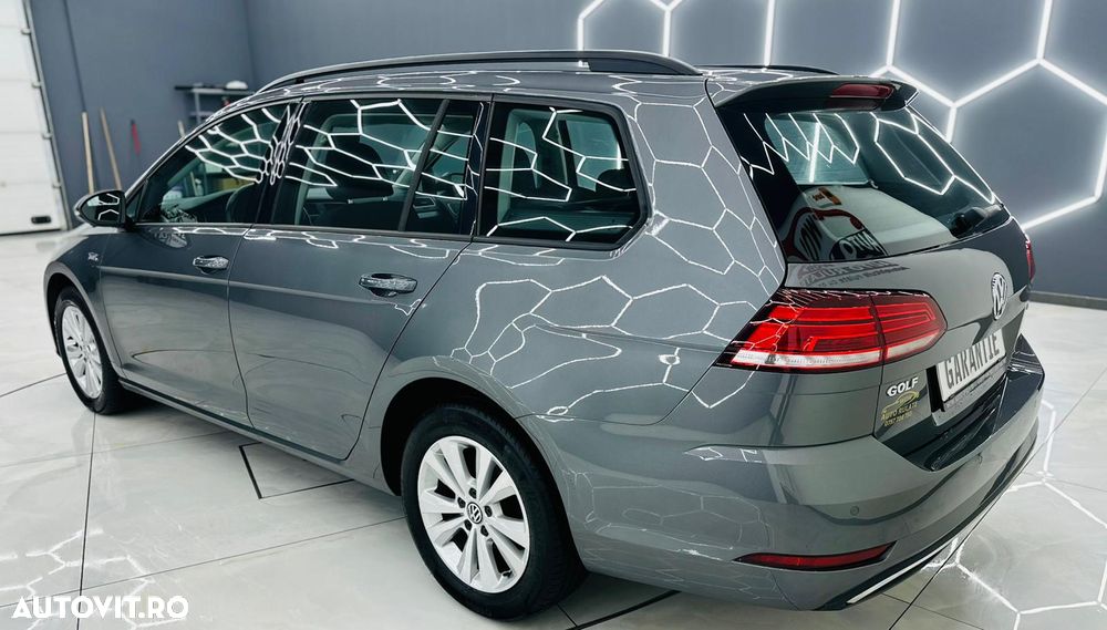 Volkswagen Golf 1.6 TDI (BlueMotion Technology) Trendline - 3