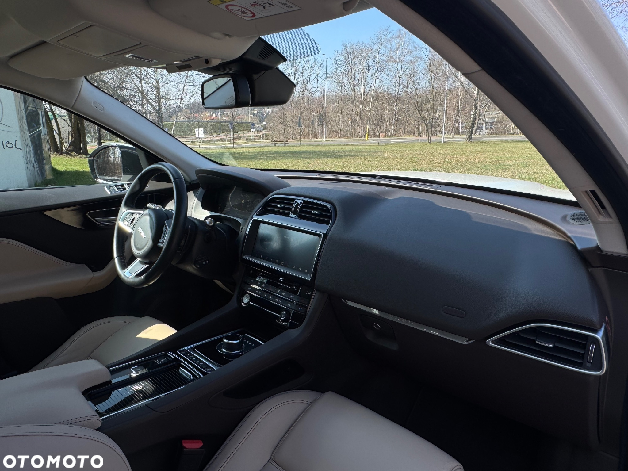 Jaguar F-Pace 2.0 i4D AWD Prestige - 21