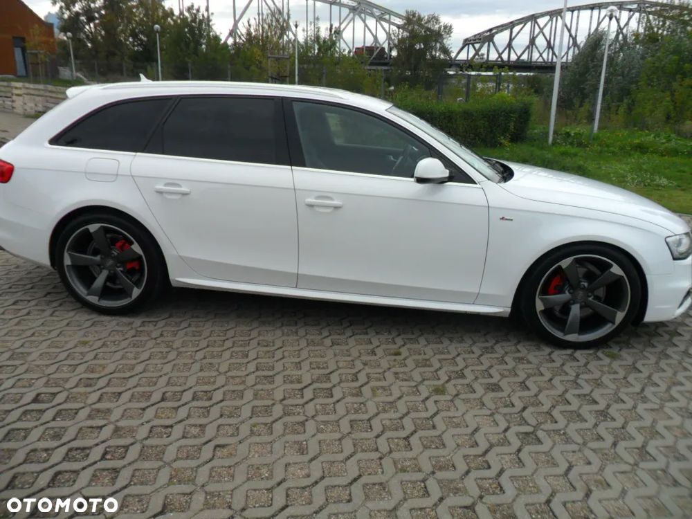 Audi A4 Avant 1.8 TFSI S line Sportpaket - 4