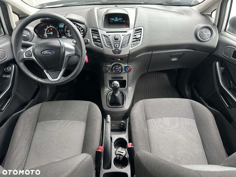 Ford Fiesta 1.25 Ambiente - 25