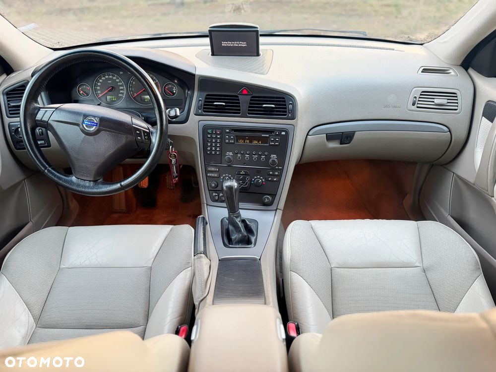 Volvo S60 2.4 Summum - 34