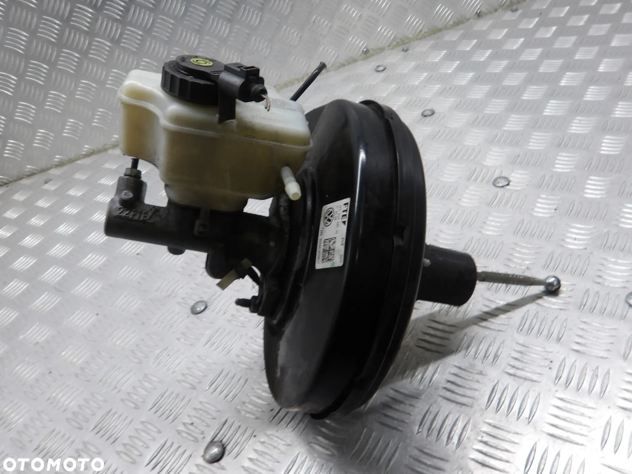 VW JETTA V 05-10 SERWO POMPA HAMULCOWA 1K1614105AR - 1