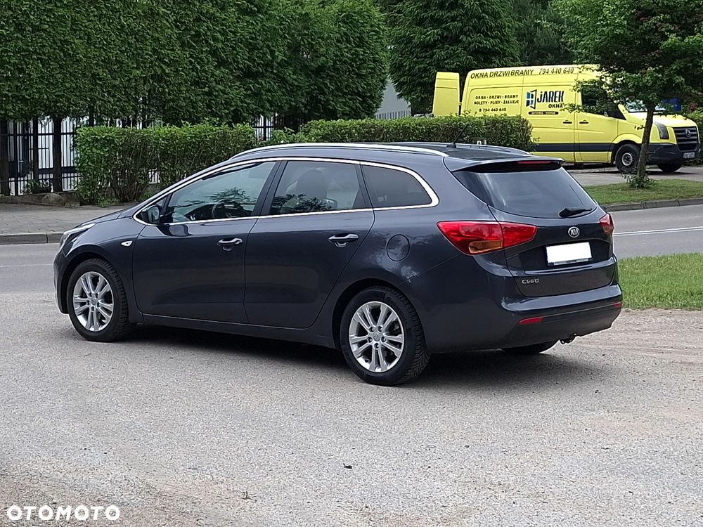 Kia Ceed 1.6 GDI ISG Platinum Edition - 2