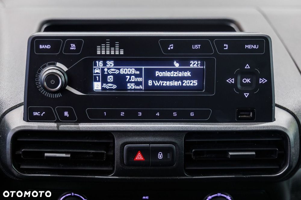 Toyota Proace City - 34