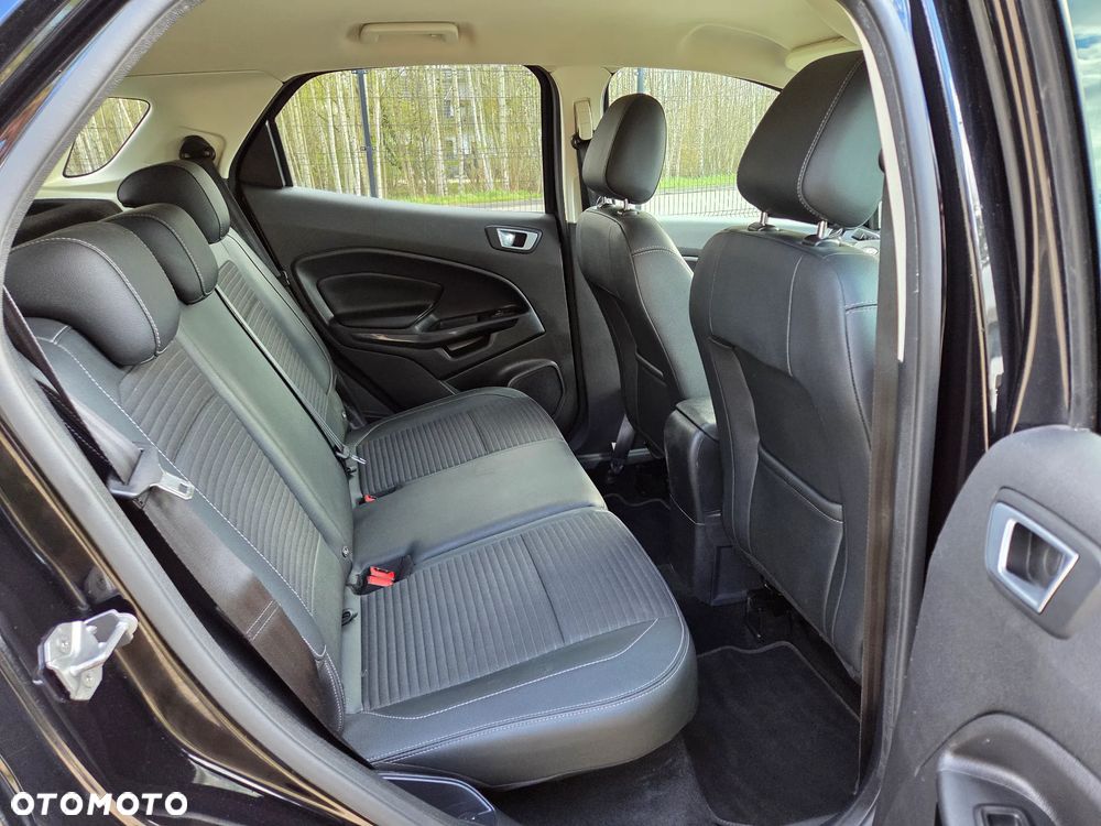 Ford EcoSport 1.5 EcoBlue TITANIUM - 23
