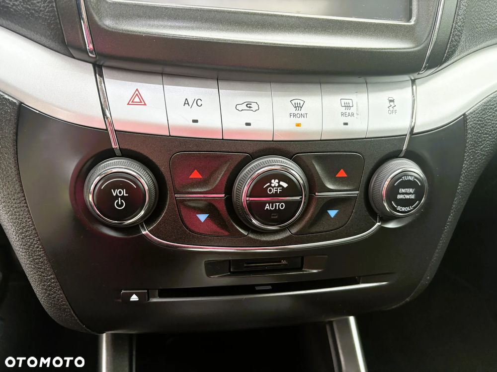 Dodge Journey ver-2-7-v6-r-t - 19