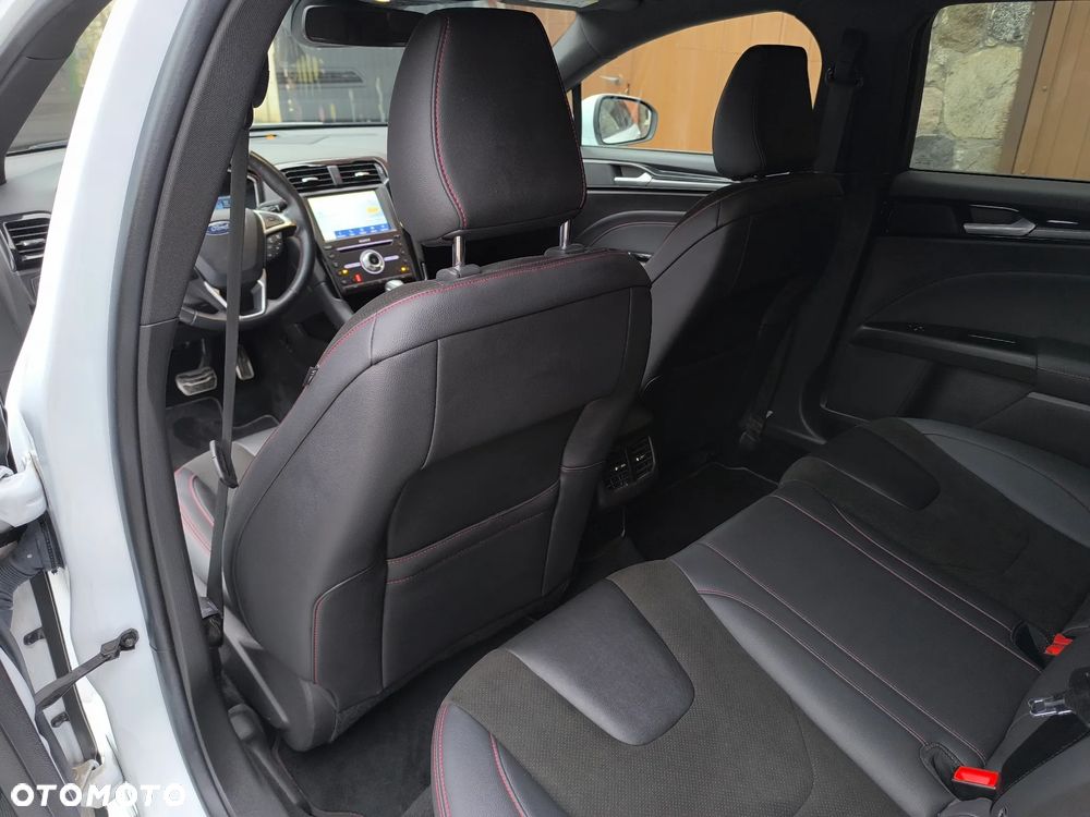 Ford Mondeo 2.0 Ti-VCT ST-Line - 17