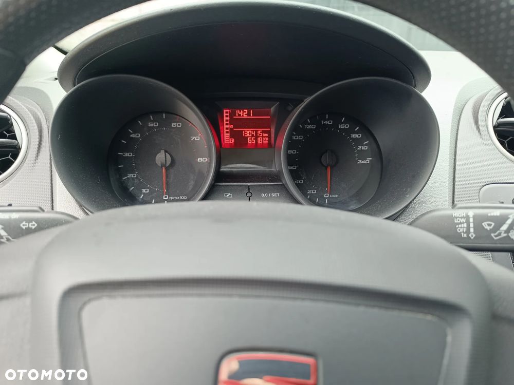 Seat Ibiza 1.4 16V Style - 8