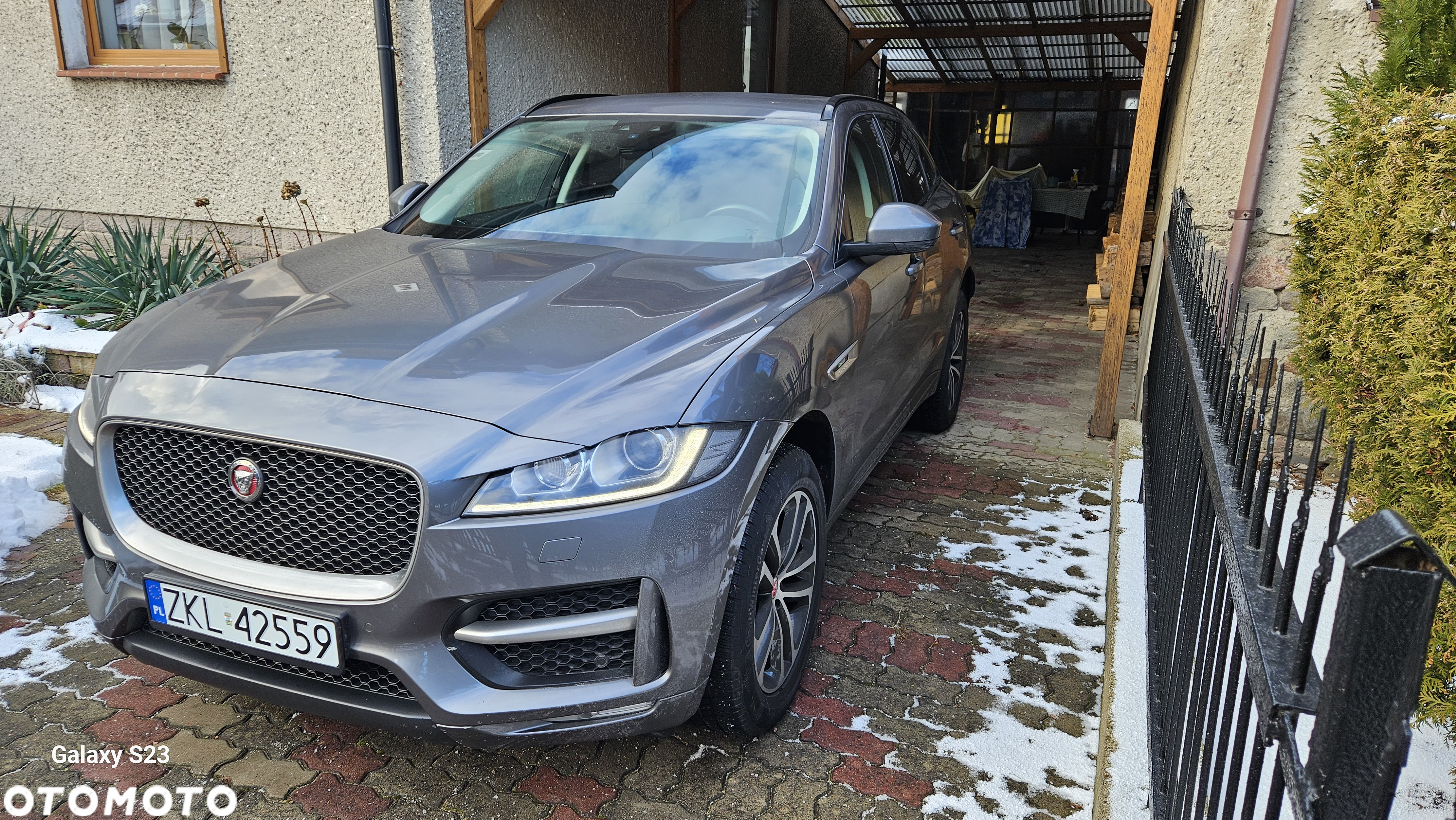 Jaguar F-Pace 2.0 i4D AWD R-Sport - 8