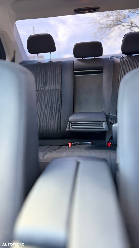 Mercedes-Benz C 220 CDI DPF Automatik Elegance - 9