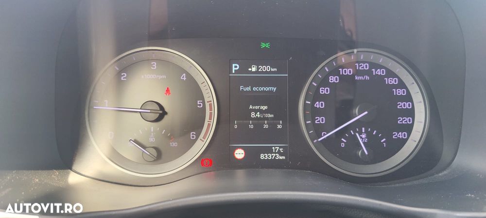 Hyundai Tucson 2.0 CRDI 4WD 8AT Premium - 7