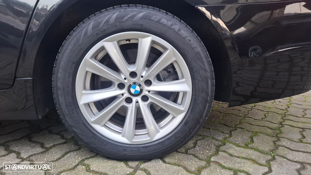 BMW 520 d Line Luxury Auto - 40