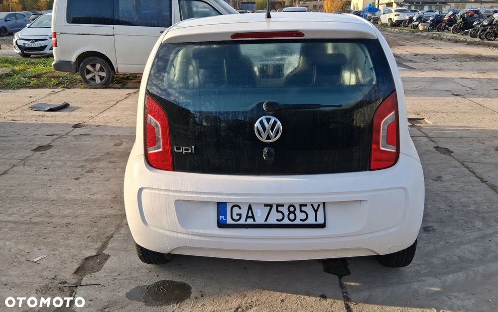 Volkswagen up! 1.0 move - 6
