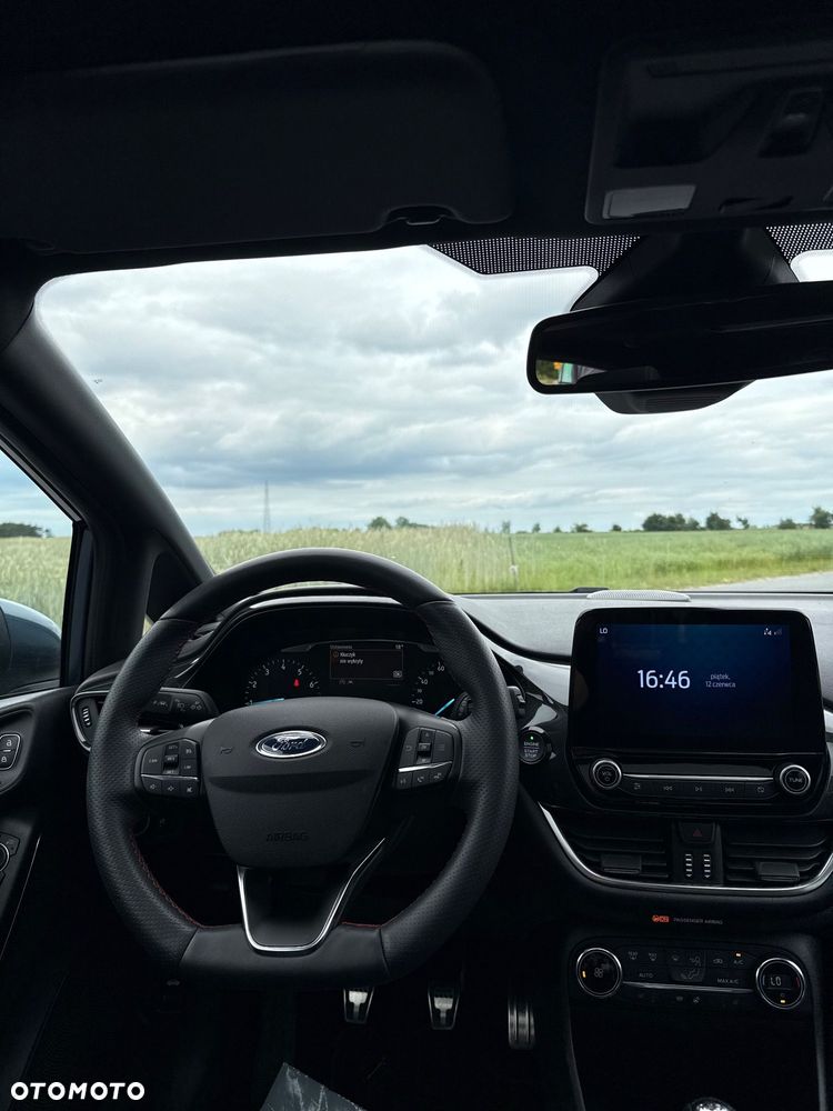 Ford Fiesta - 15