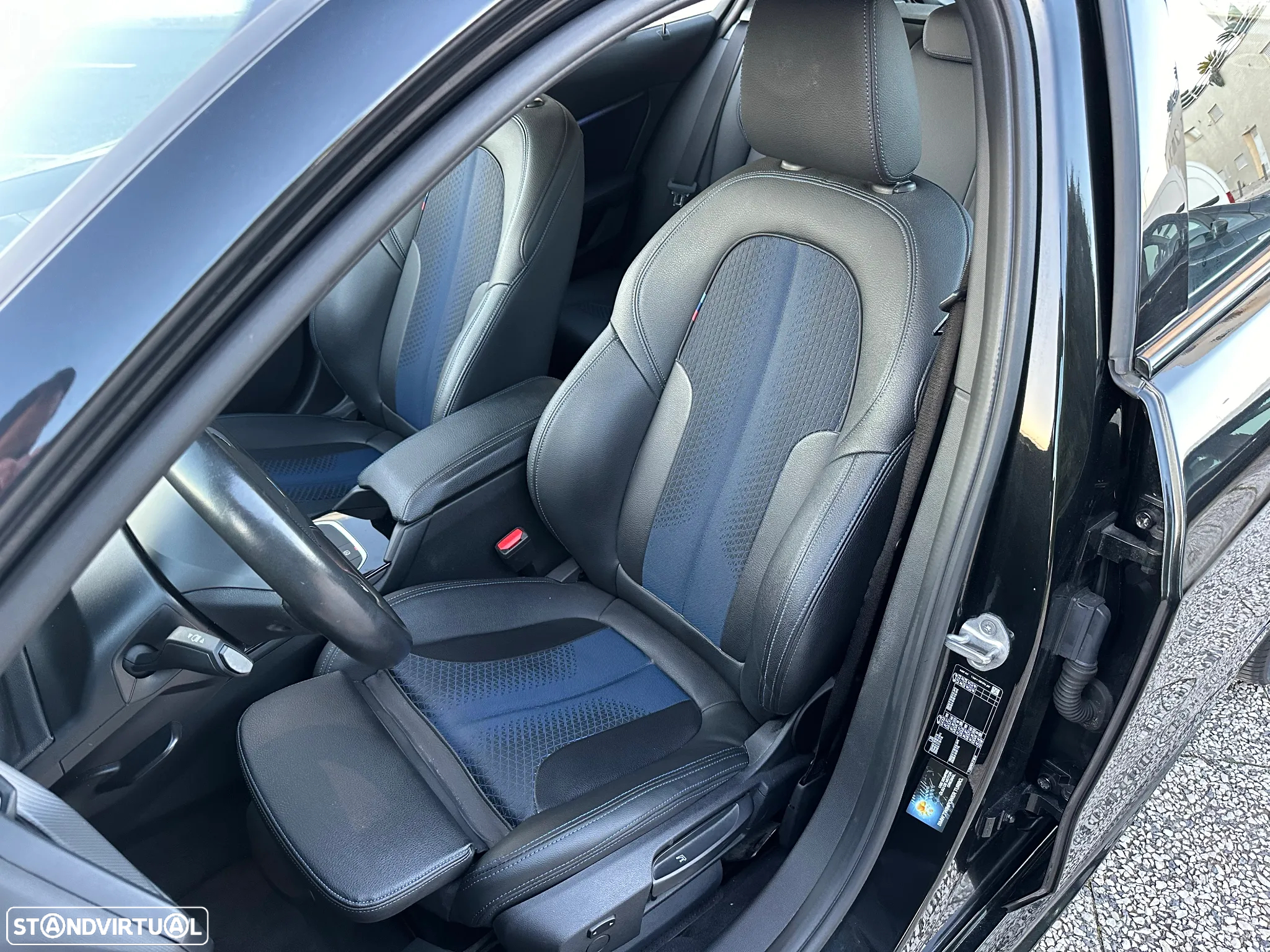 BMW 116 d Pack M Auto - 12