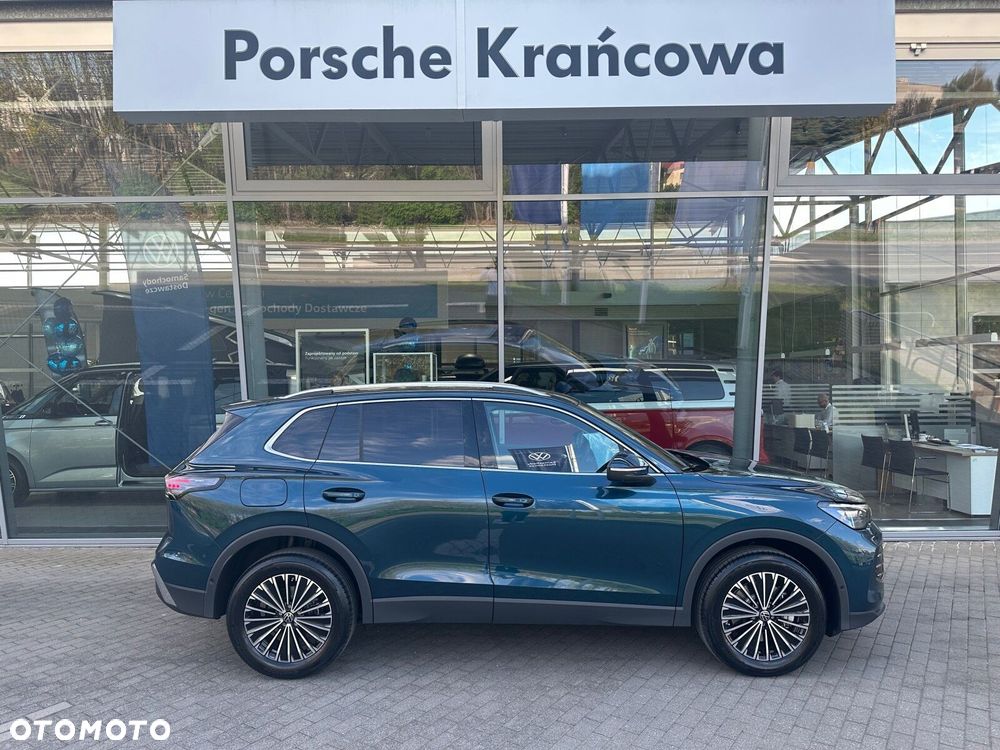 Volkswagen Tiguan - 10