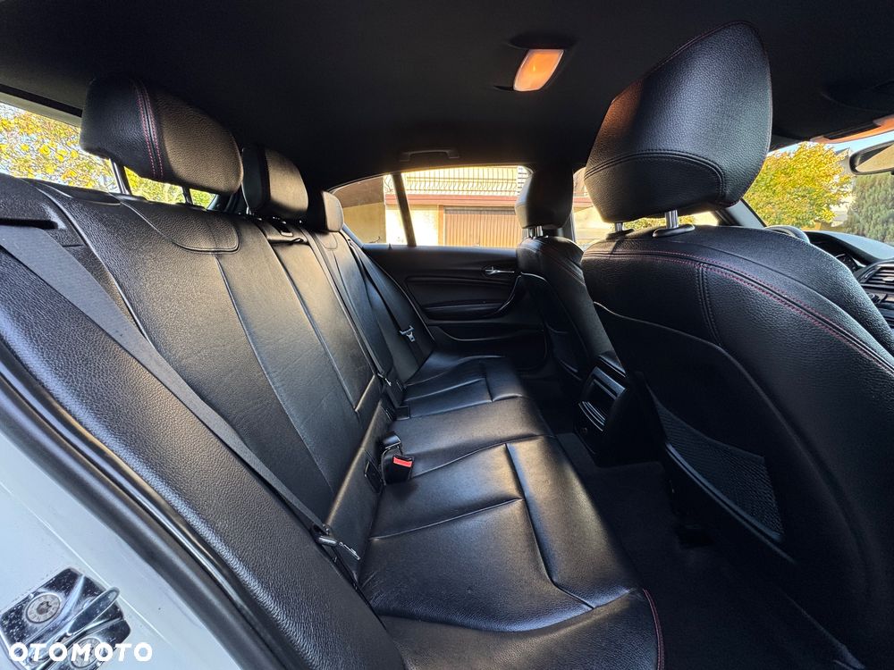 BMW Seria 1 118i Sport Line - 34