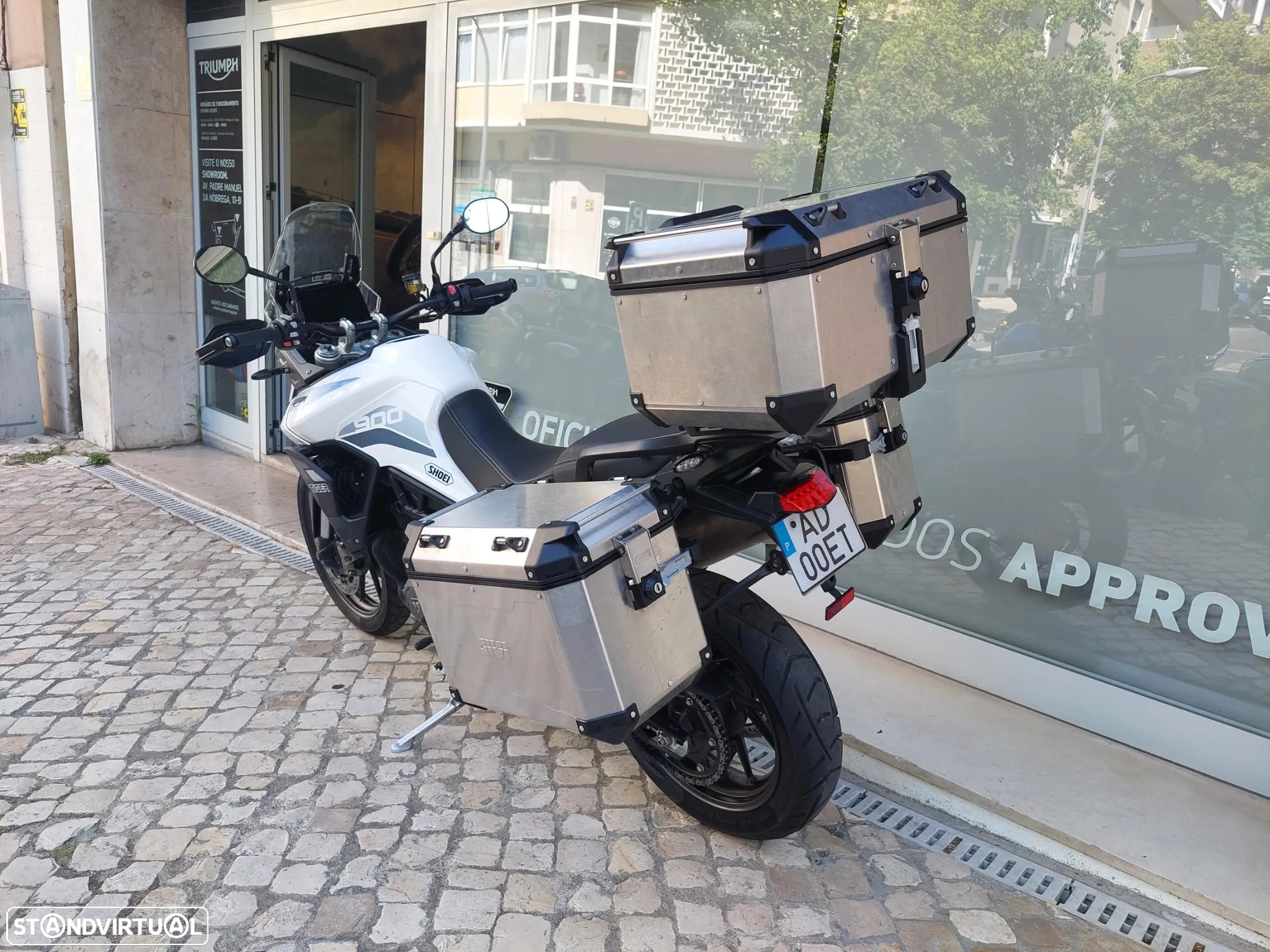 Triumph Tiger 900 GT - 5