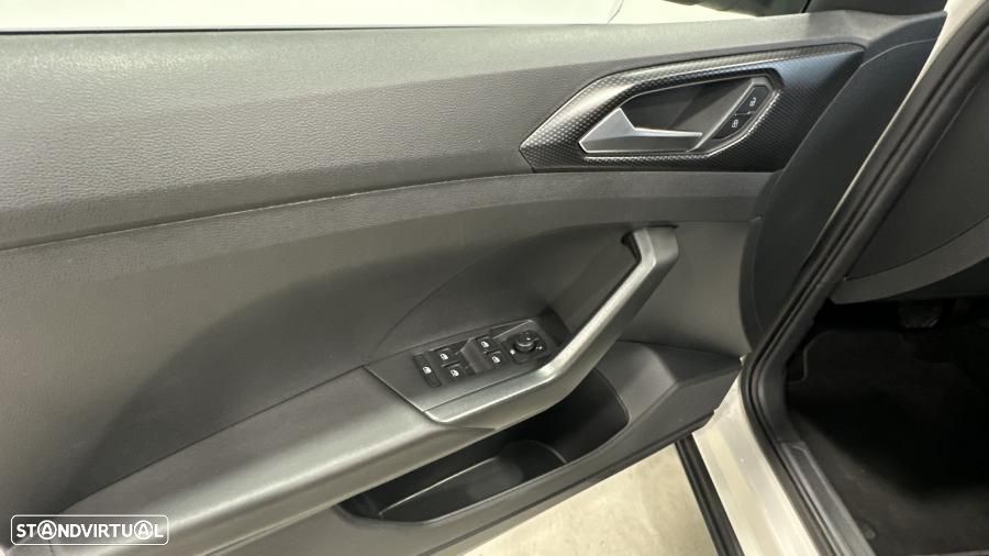 VW T-Cross 1.0 TSI Life DSG - 27