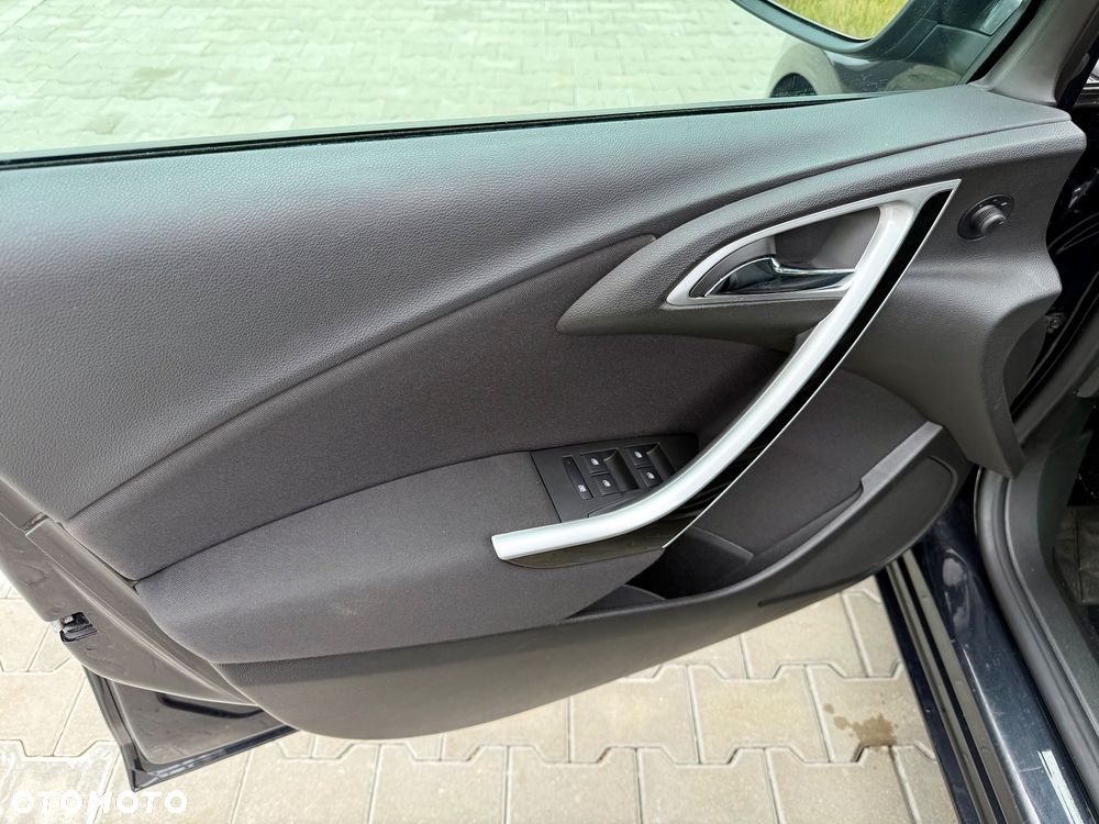 Opel Astra - 14