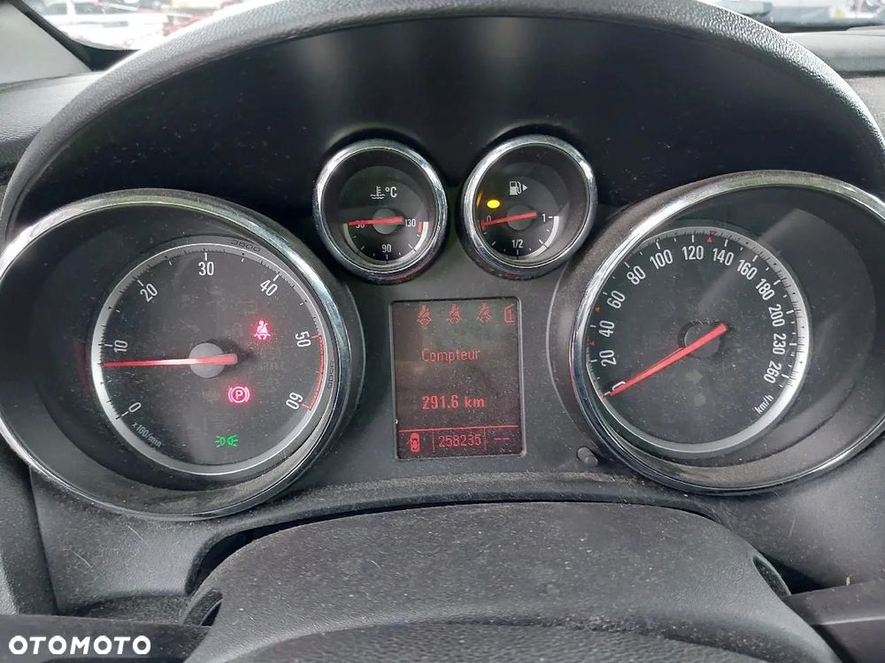 Opel Astra IV 1.7 CDTI Cosmo - 7