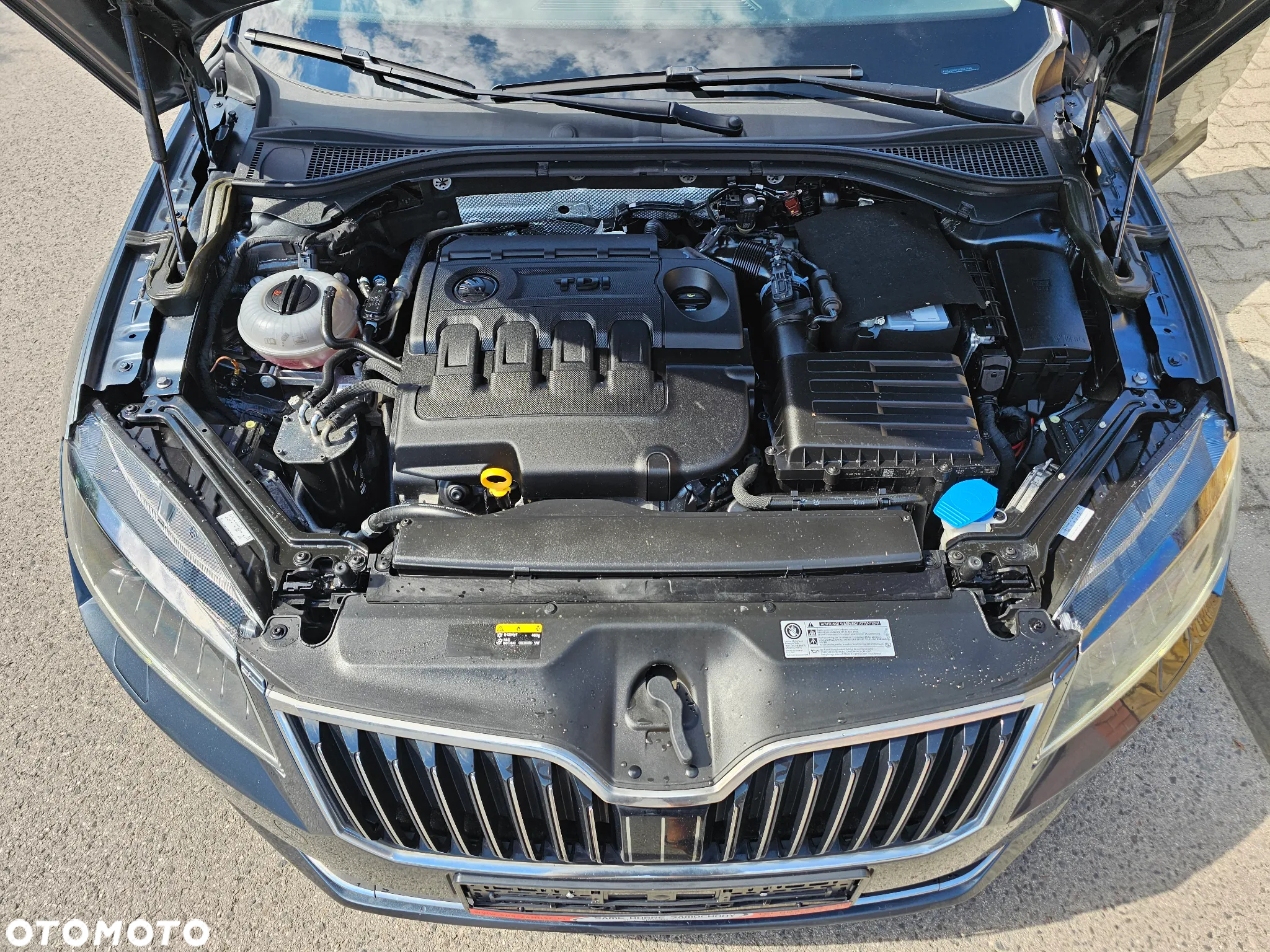Skoda Superb 1.6 TDI DSG Ambition - 37