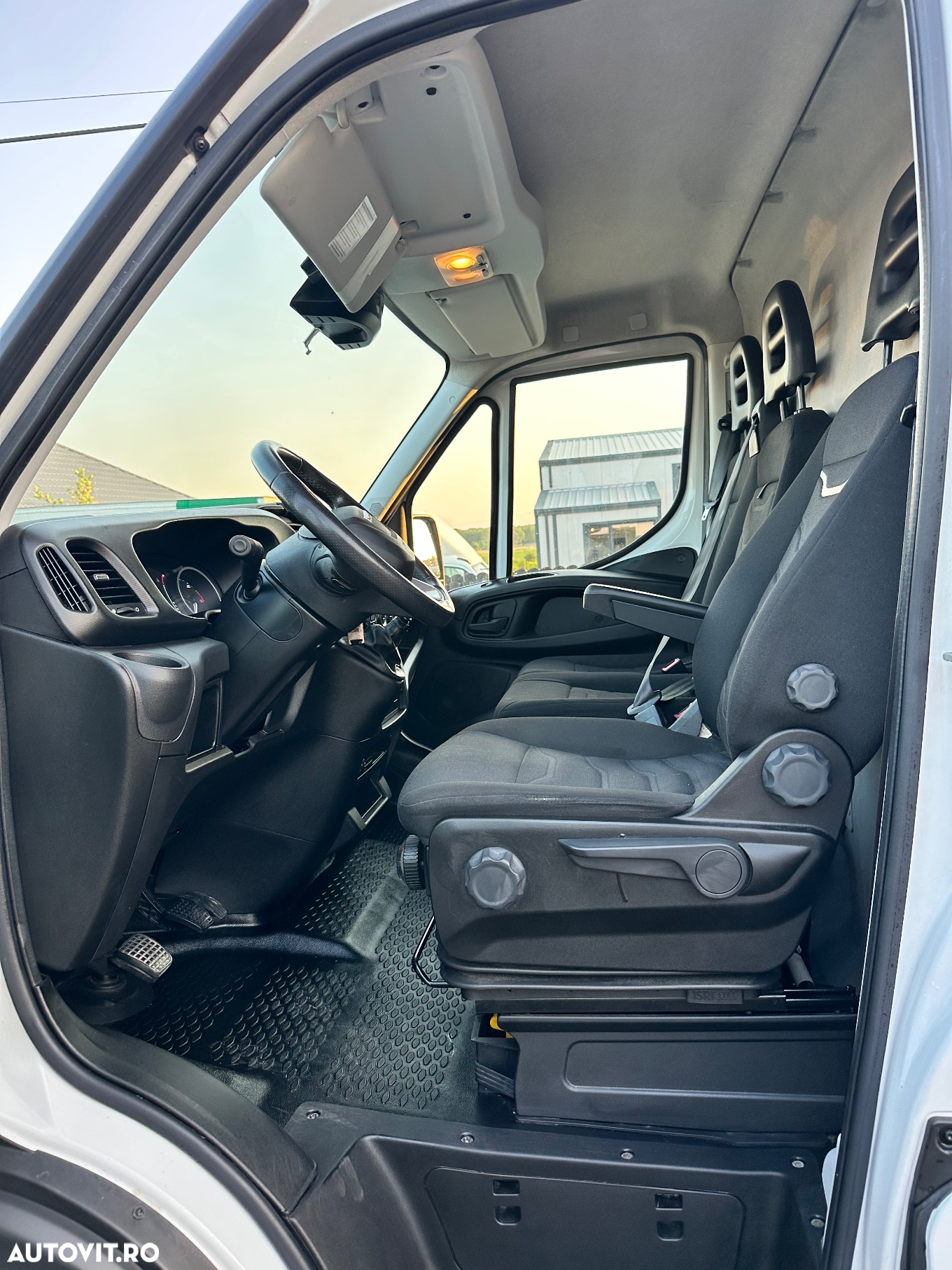 Iveco Daily 50C18 3.0 2020 E6 RAR Efectuat Cat. B 3.500 kg MAXI - 14