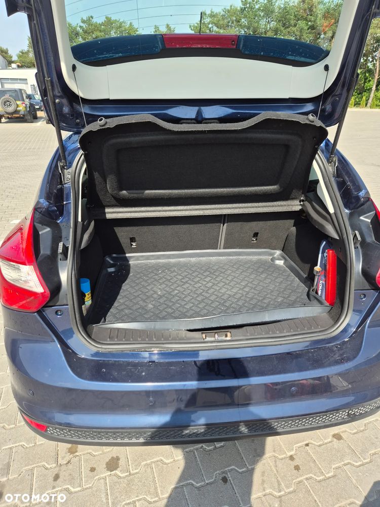Ford Focus 1.6 TDCi DPF Titanium - 6