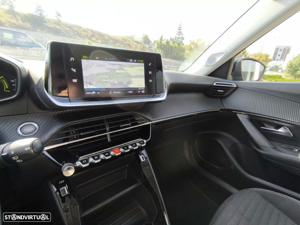 Peugeot e-2008 50 kWh Style - 8